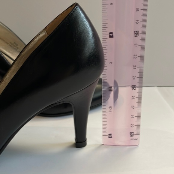 2 for $68 - Size 5.5 Joy & Peace black leather heeled shoes - Picture 6 of 7